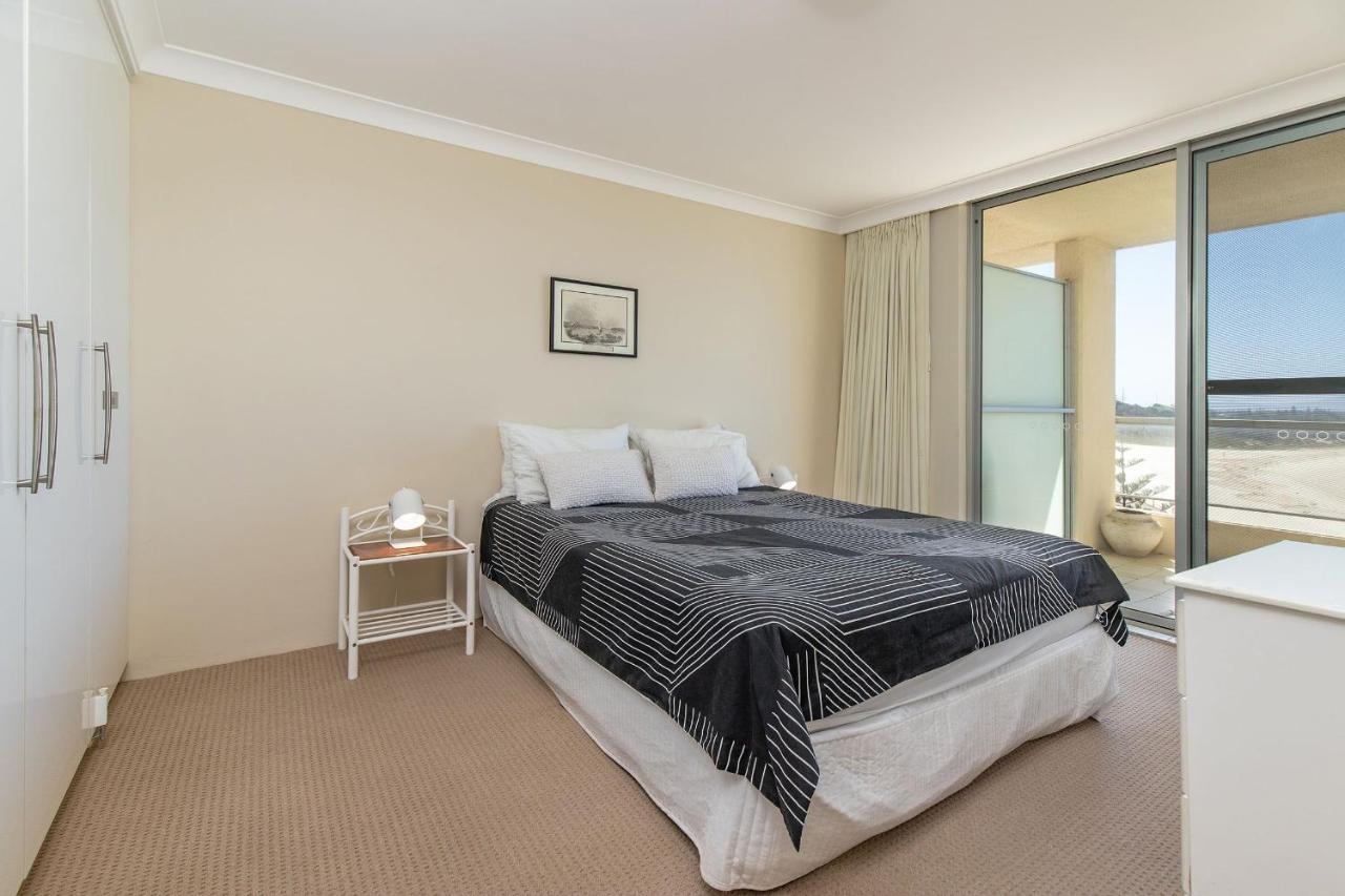 Beachpoint 402 - Linen Not Included Forster Dış mekan fotoğraf